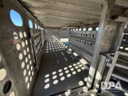 2757438