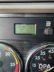 2759543