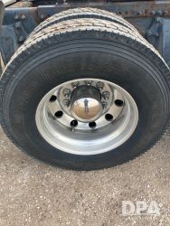 2759562