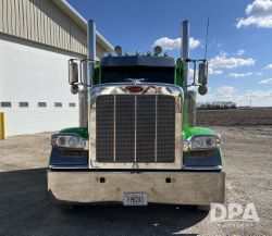 2759618