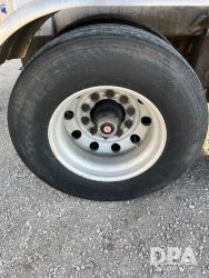 2759677