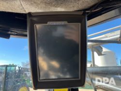 2760076