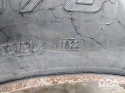 2762018