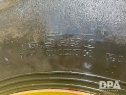2778905