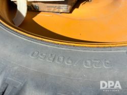 2786303