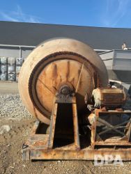 2787045