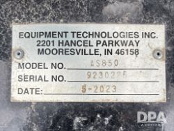 2794884