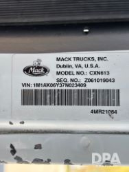 2818016