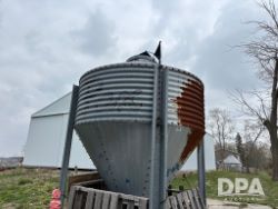 2820044