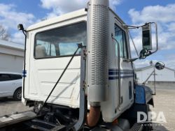 2824001