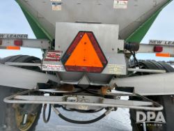 2827401