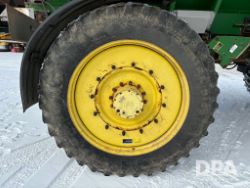 2827408