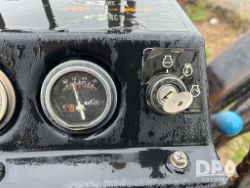 2827936
