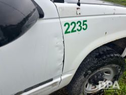 2831176