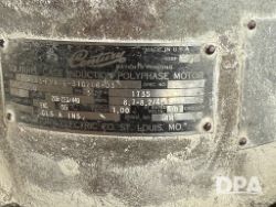 2832686
