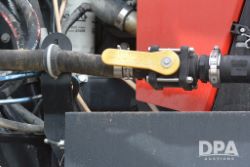 2832902