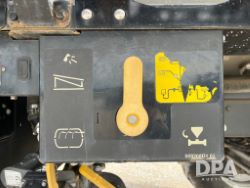 2833742