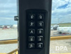 2833783