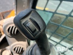 2833939