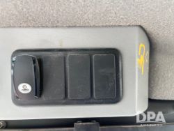 2833946