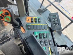 2835747