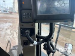 2835754