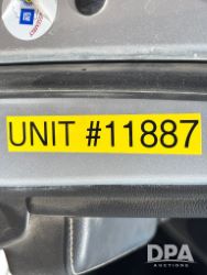 2838986