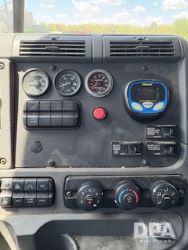2840825
