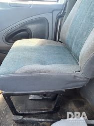 2842372