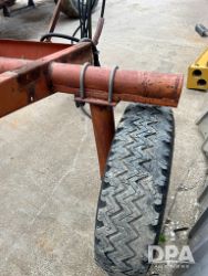 2842433