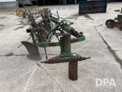 2842725