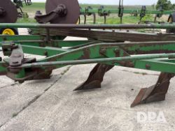 2842747