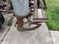 2842840