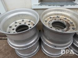 auction-item
