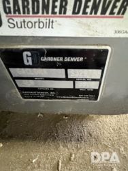 2844238