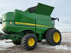 2850437