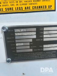 2852329