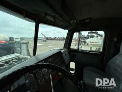 2852747