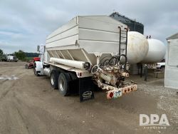 2852780