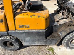 2854435