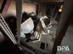 2854541