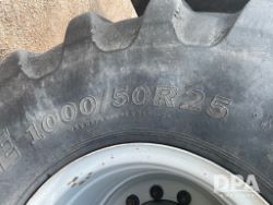 2854808