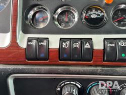 2856825
