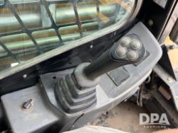 2857672