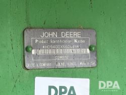 2857902