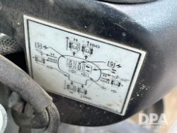 2858136