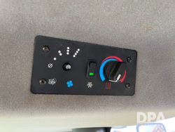 2863403