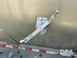 2860327