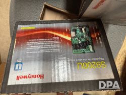 2868943