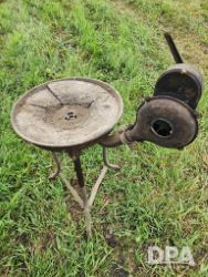 auction-item